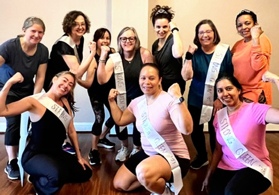 Group fitness class celebratory photo