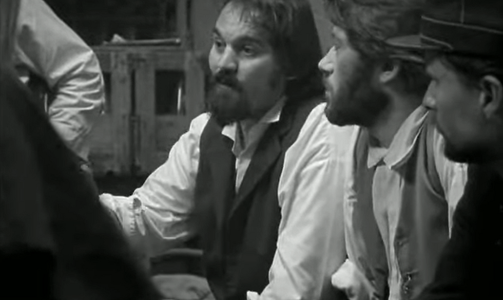 La Commune, Peter Watkins (2000)