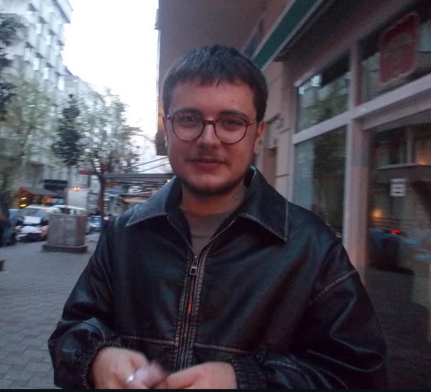 Yazarın fotoğrafı: Okan Dülger