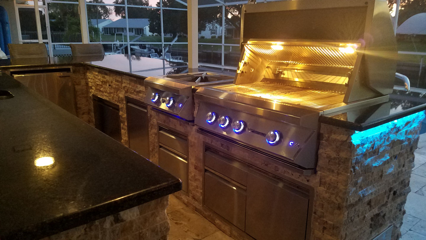 Outdoor Kitchen Designs