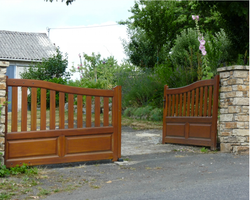 Portail en bois