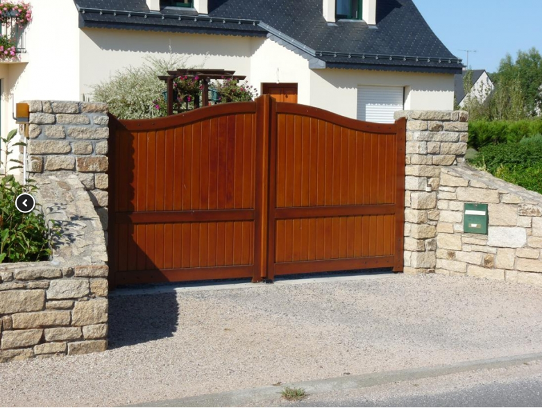 Portail en bois