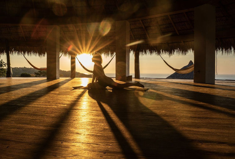 265267541_872591496770505_8491509187519862159_n (1).jpg