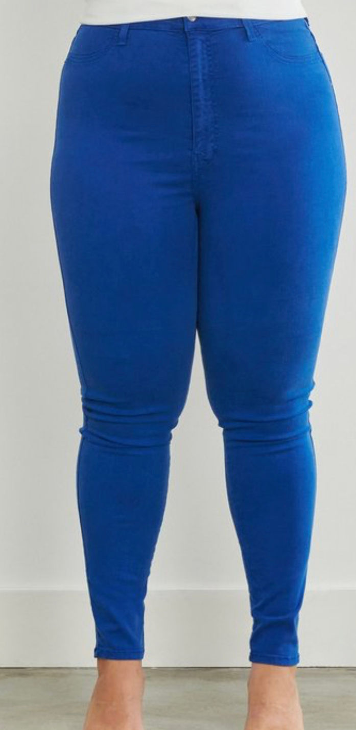 Thumbnail: woman showing close up in jeans.