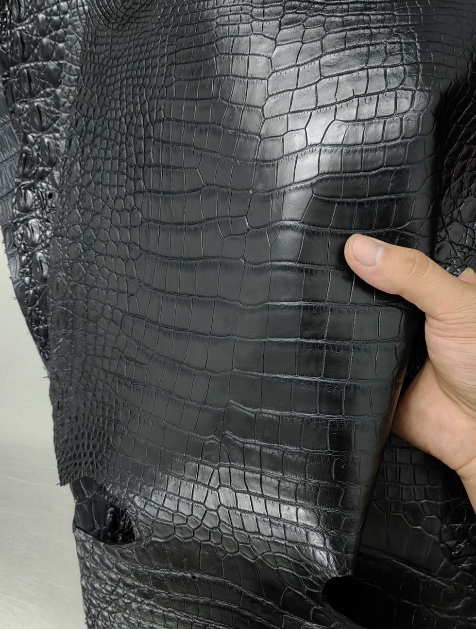 Miniatura: Black Alligator Leather For Craft Bag,Soft Luxury Black Alligator Leather Skin
