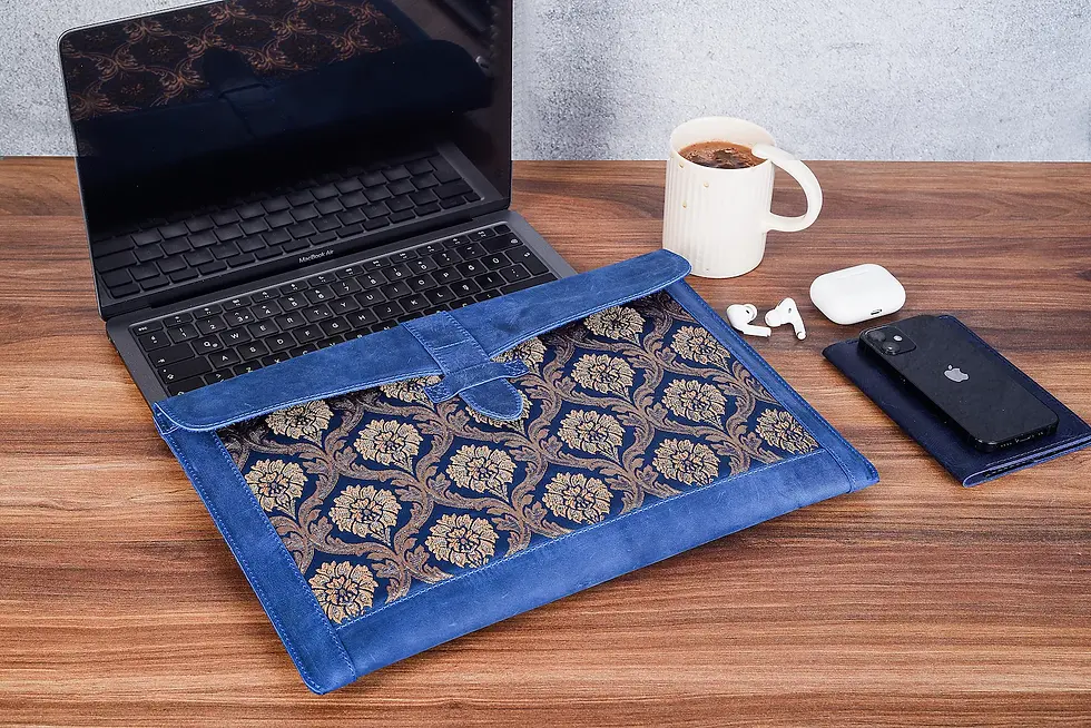 Miniature : Genuine Blue Calfskin MacBook Air Case