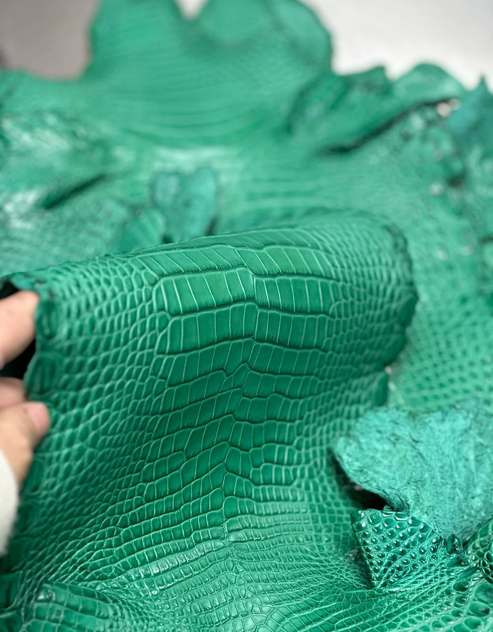 Miniaturbild: Green Alligator Leather For Craft Bag,Soft Luxury Genuine Alligator Skin Leather