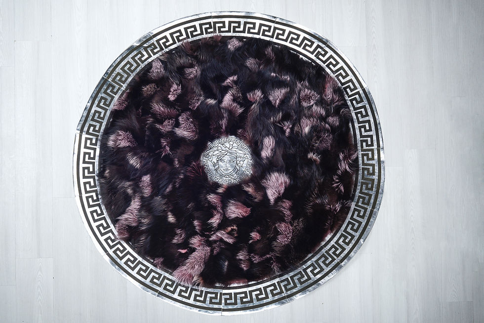 Pikkukuva: Vegetable Dyed Fox Fur Area Rugs