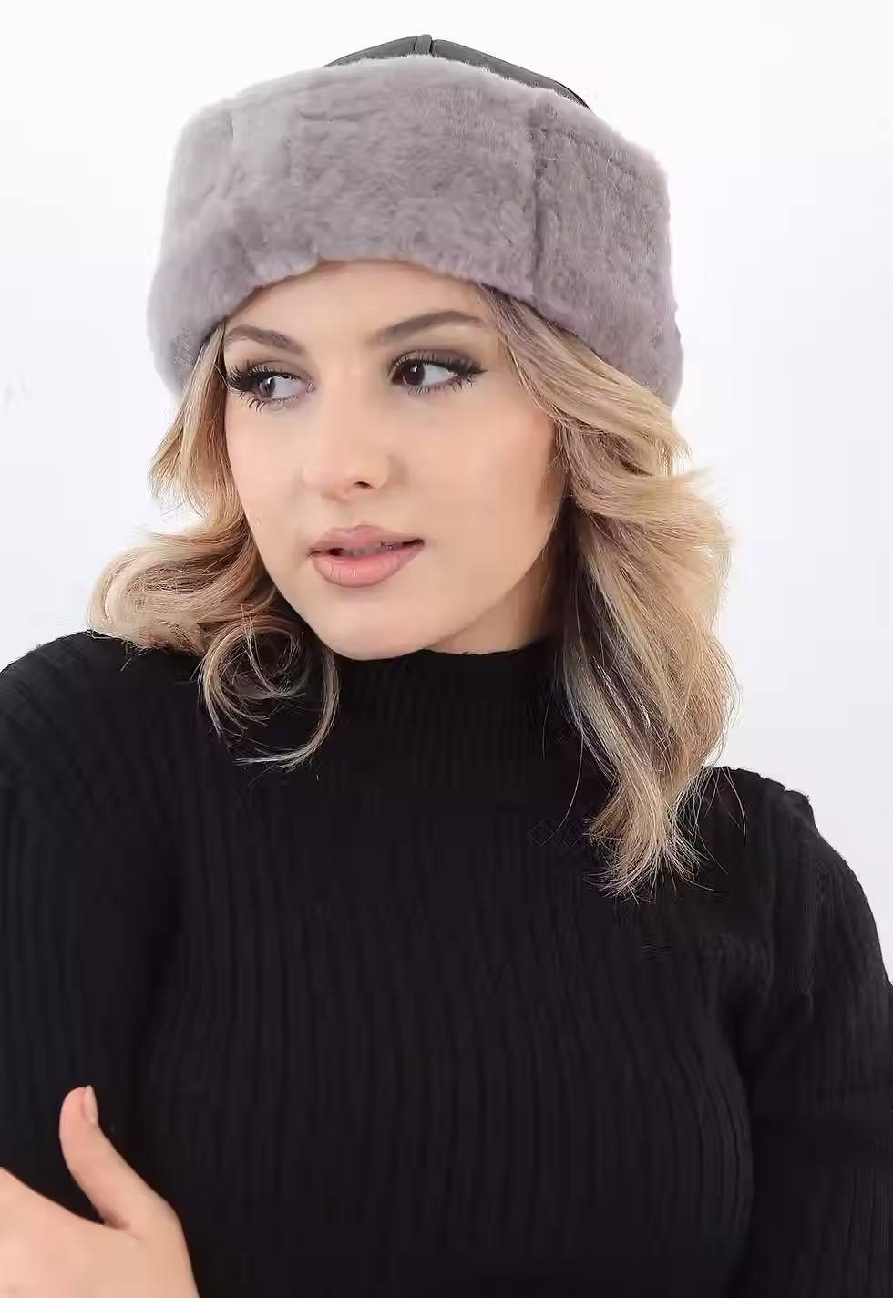 Miniaturbild: Sheepskin Fur Women's Hat