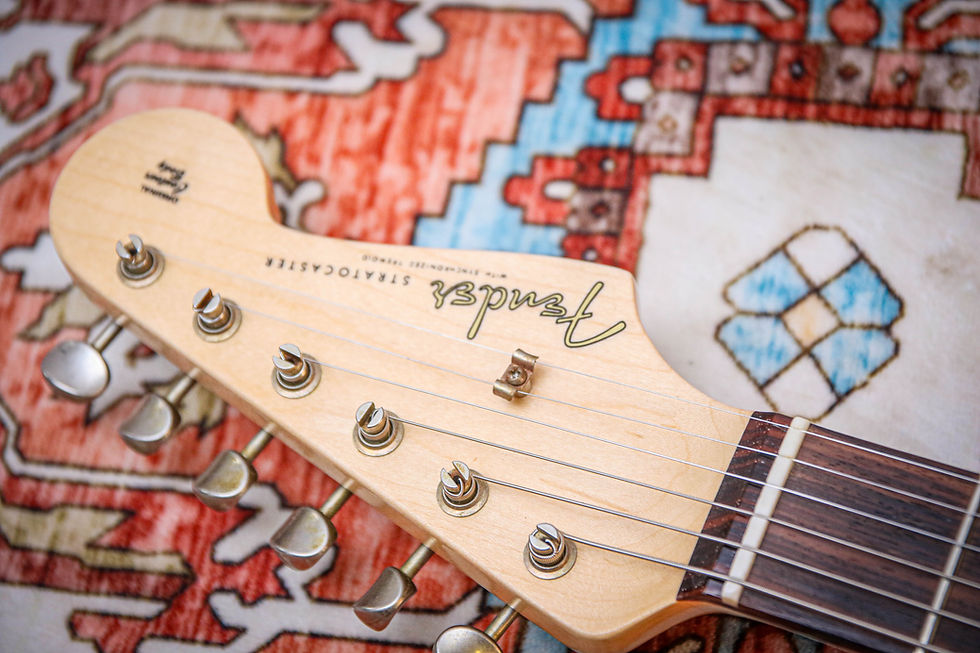 Thumbnail: FENDER USA Custom Shop '60 Reissue Stratocaster Jrny Relic - Vintage Blonde