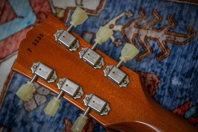 Thumbnail: GIBSON USA Custom Shop Special Order '57 Les Paul Standard Reissue "Candy Apple