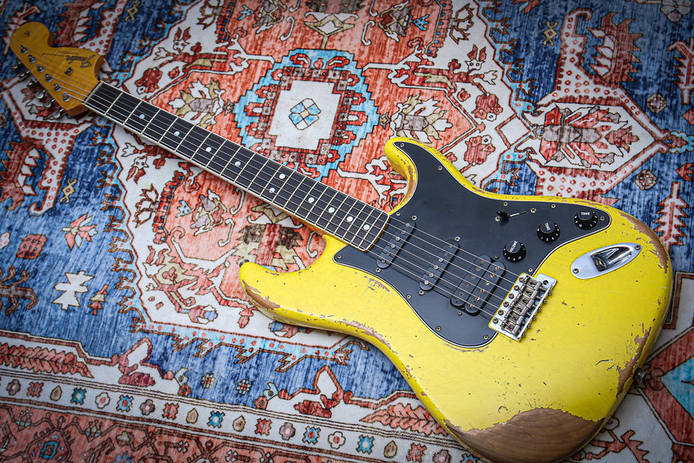 Thumbnail: FENDER USA Custom Shop Ltd '67 Reissue Stratocaster Relic "Graffiti Yellow"
