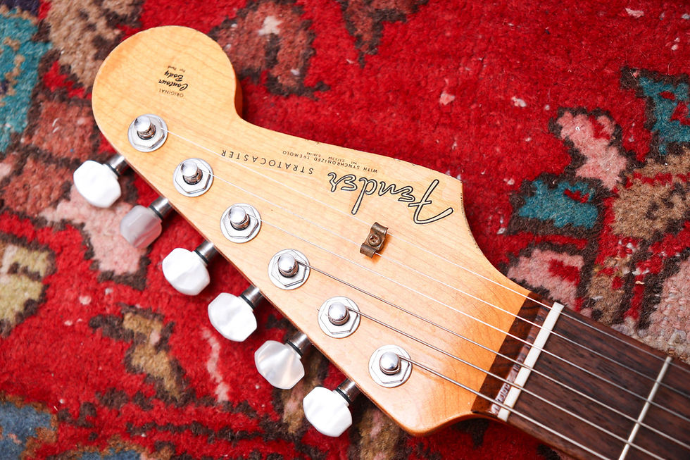 Thumbnail: FENDER USA Custom Shop 1961 Heavy Relic Stratocaster "Shell Pink + Rosewood"