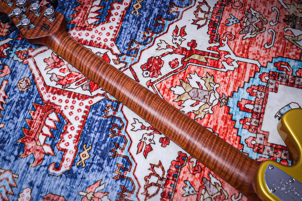 Thumbnail: ERNIE BALL USA Music Man James Valentine Signature HH "Saturn Gold + Maple