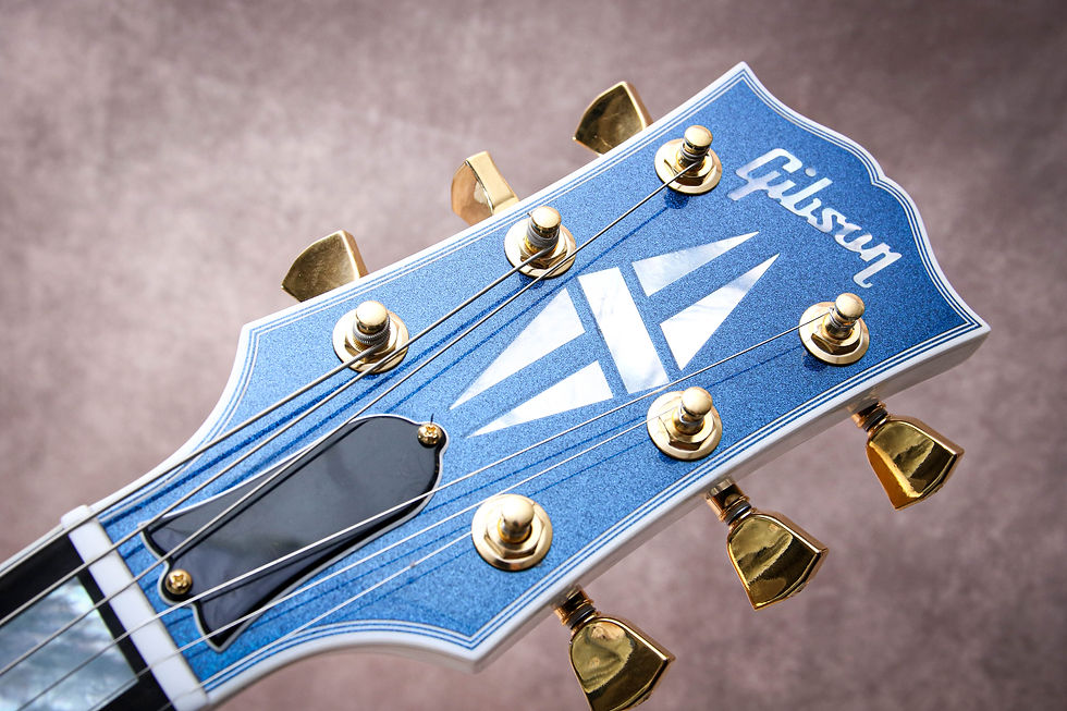 Thumbnail: GIBSON USA Custom Shop Les Paul M2M Sapphire Axcess Widow "Blue Shimmer" (2025)