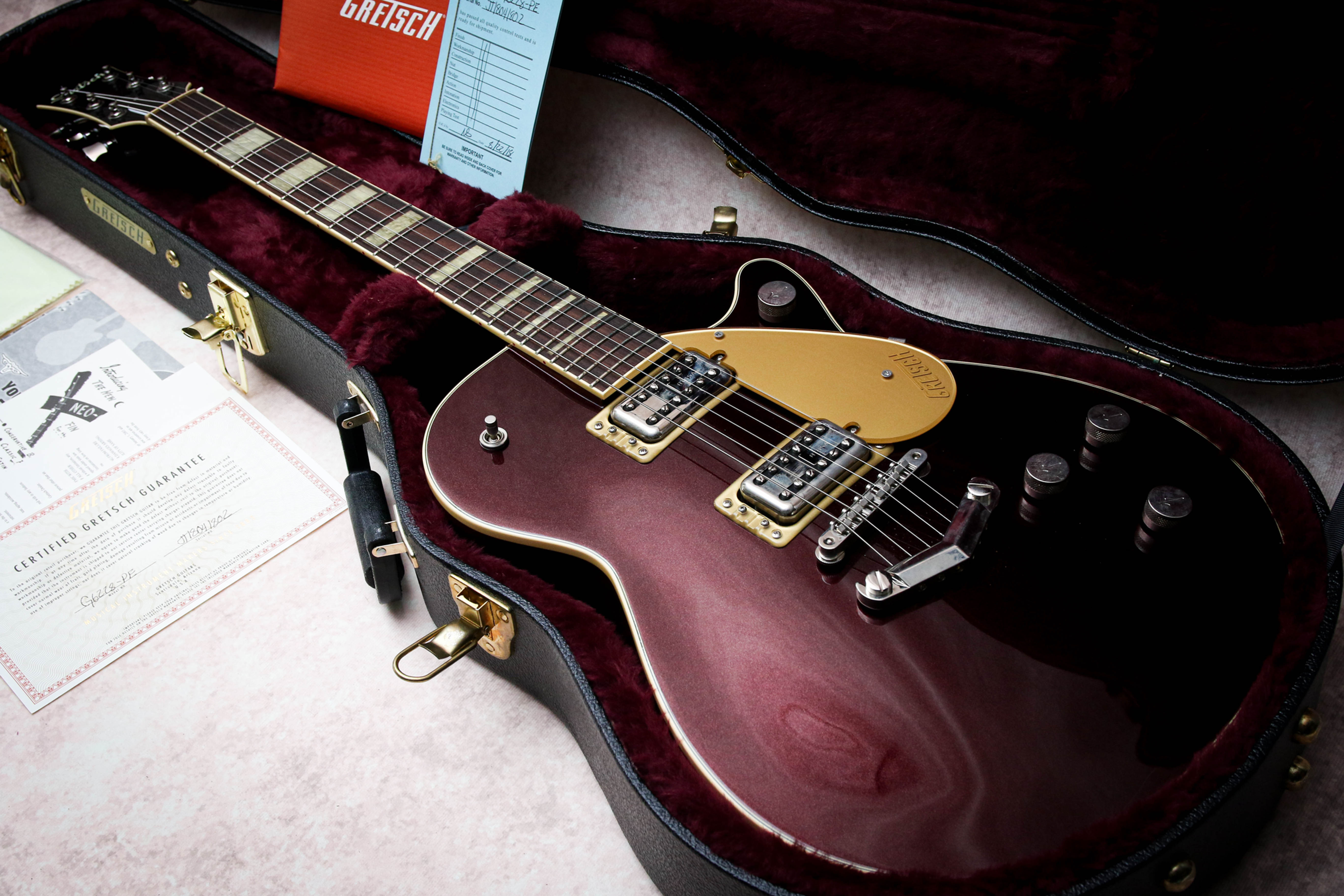 GRETSCH MIJ G6228 Players Edition Jet BT with V-Stoptail "Black Cherry Metallic"