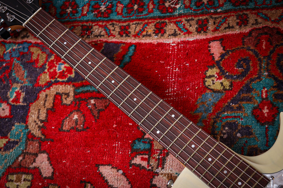 Thumbnail: TAYLOR USA SB1-X Solidbody Classic "Trans White + Rosewood" (2007)