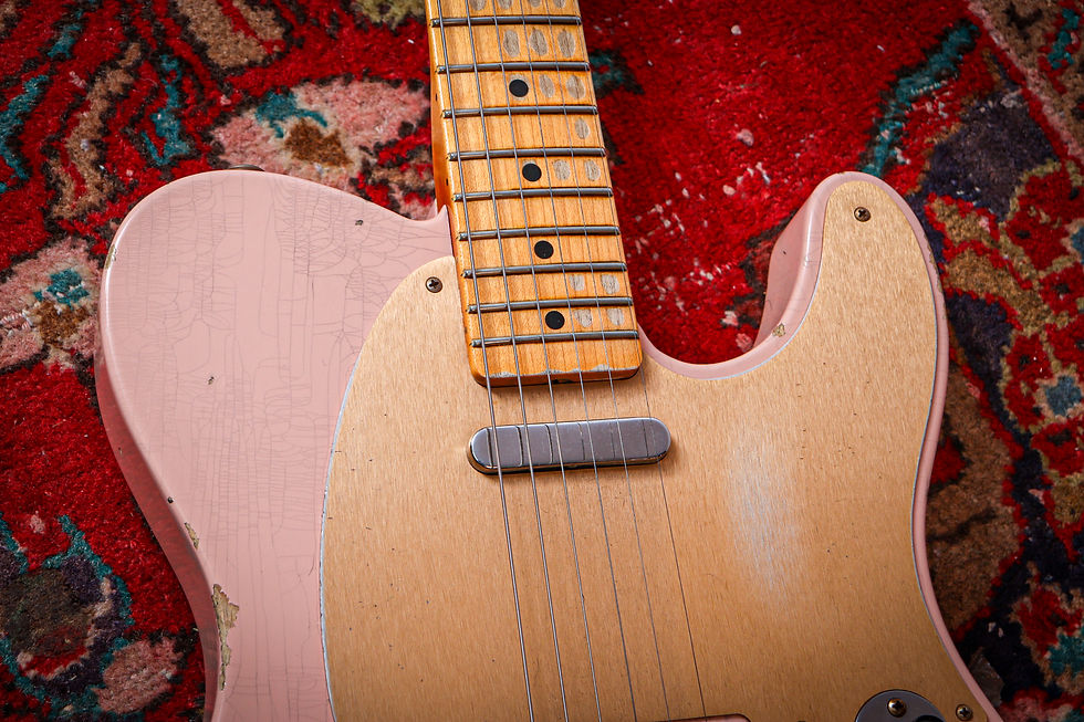 Thumbnail: FENDER USA Custom Shop 52 Heavy Relic Telecaster "Shell Pink + Maple" (2022)