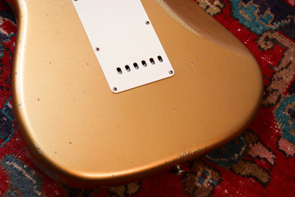 Thumbnail: FENDER USA Custom Shop LTD 64 Special Strat Relic "Gold Sparkle + Maple" (2017)