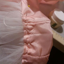 HANDMADE CREATIONS WITH ORIGINAL SEAMS ON UNIQUE CLOTHES