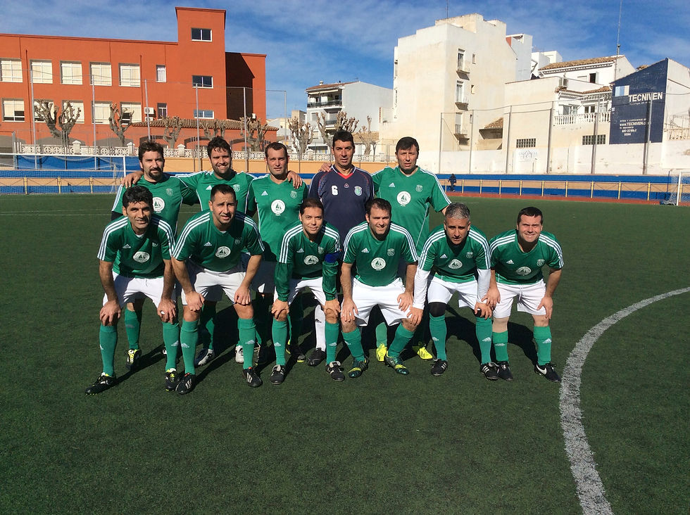 01 - EQUIPO TITULAR J16.jpg