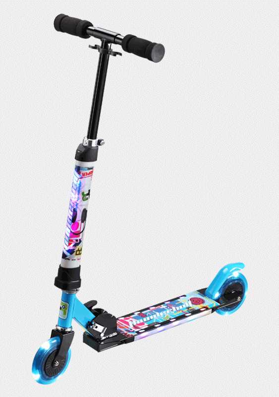 THUNDERBOLT LIGHT UP SCOOTER