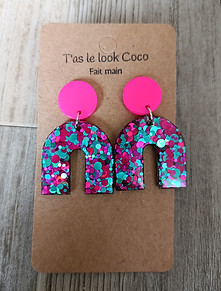 Boucles d'oreilles deluxe doré/fushia résine et paillettes fait main BO