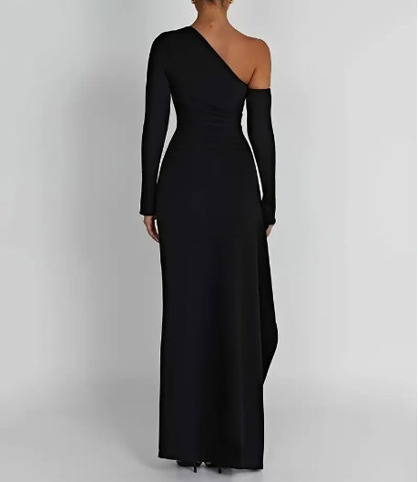 Thumbnail: The Royal Guest Gown #