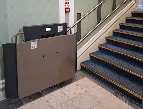 Ganser GTLE Inclined Platform Lift