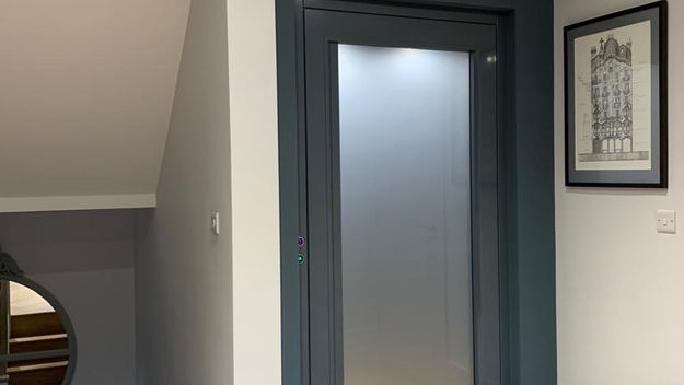 Greta door (special RAL).jpeg