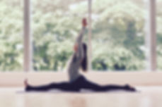 Romy Yoga - Vinyasa yoga teacher Cornwall