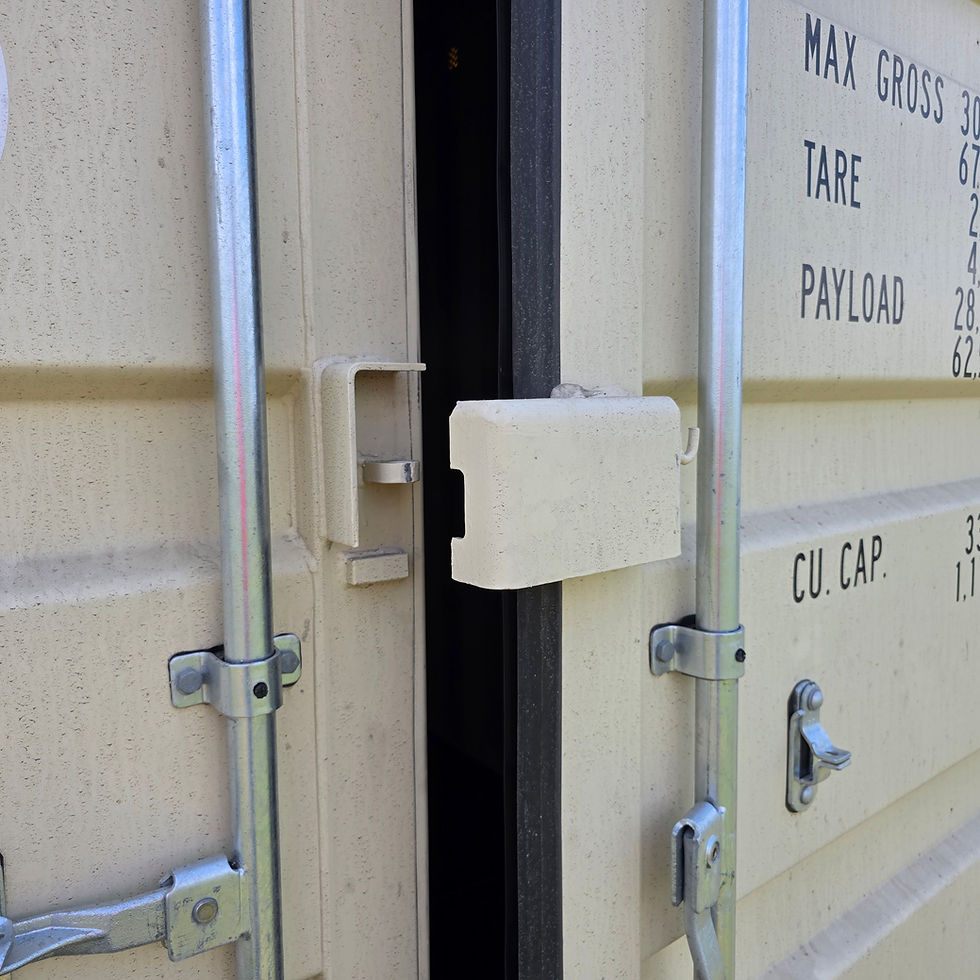 Thumbnail: 20' Shipping Container 'Like New'.    Easy Open Door.