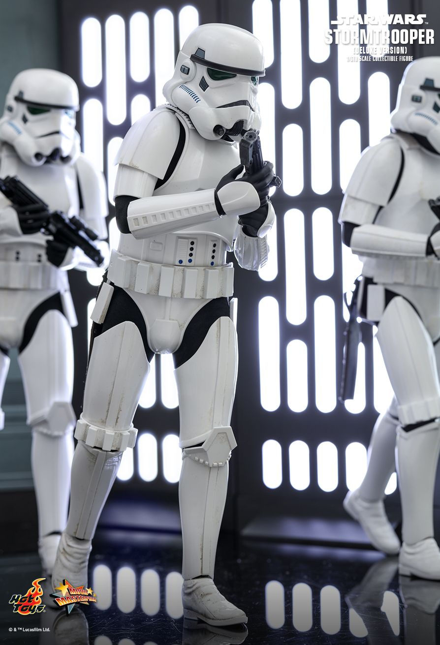 Thumbnail: Stormtrooper - Star Wars - Deluxe - Hot Toys