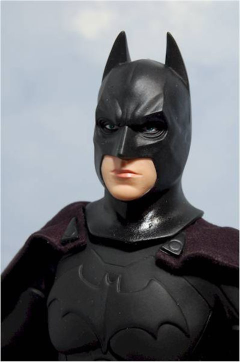 バットマン ビギンズ BATMAN BEGINS RAH フィギュア Batman Begins Suit - RAH | Medicom Toy Store