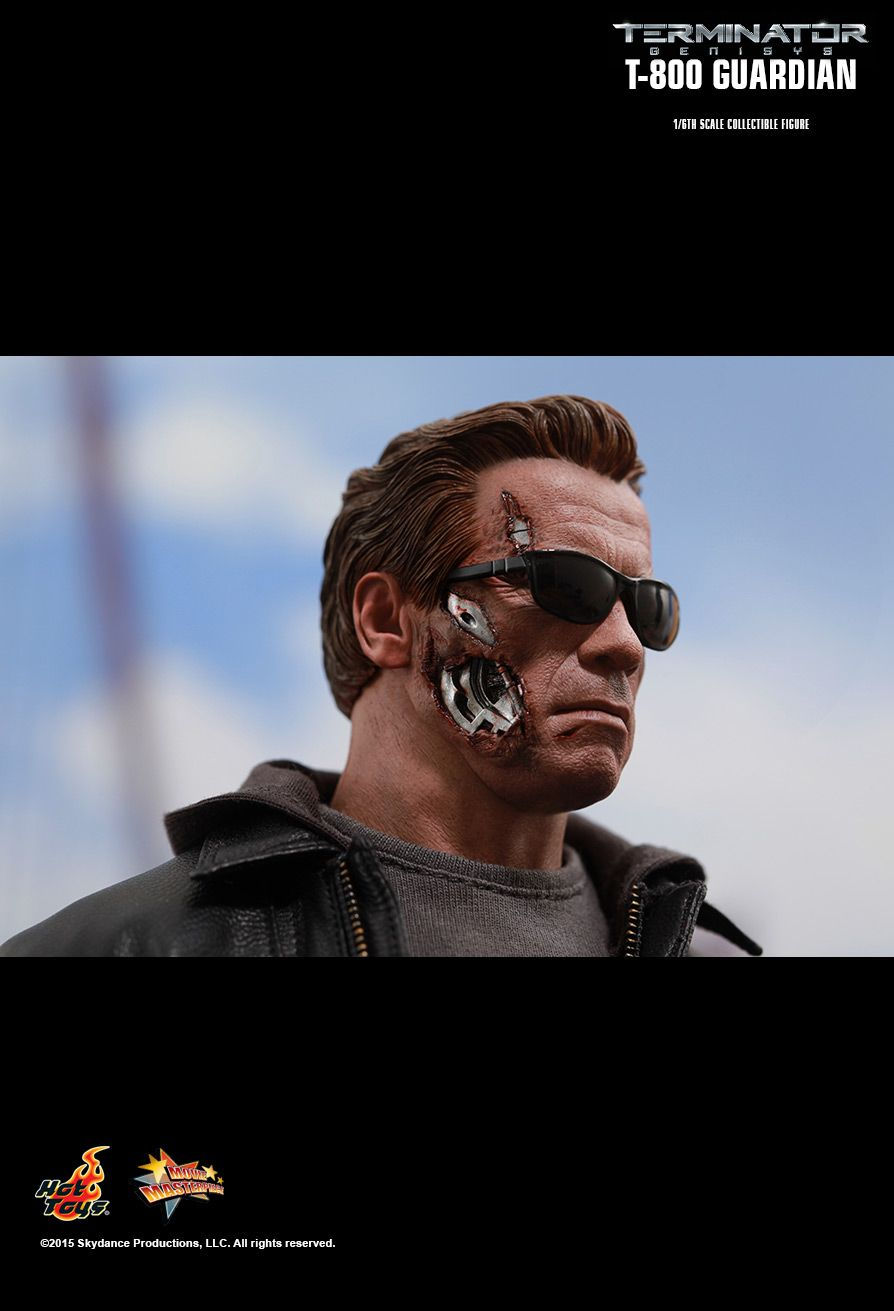 Thumbnail: T-800 Guardian - Terminator Genisys - Hot Toys