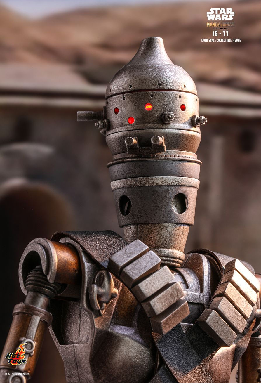 Thumbnail: IG - 11 - Star Wars - The Mandalorian - Hot Toys
