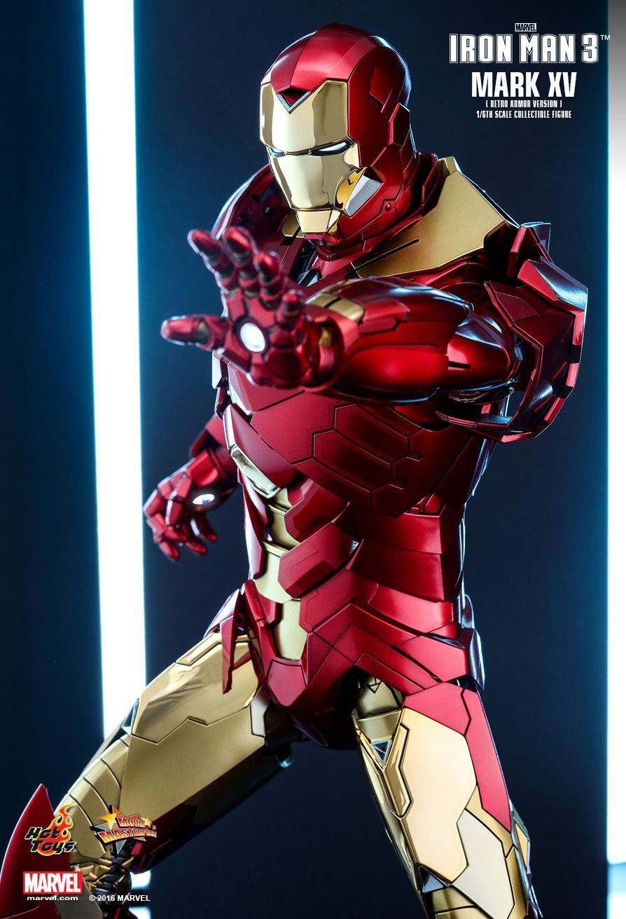 Thumbnail: Iron Man Mark XV - Retro Armor - Iron Man 3 - Hot Toys