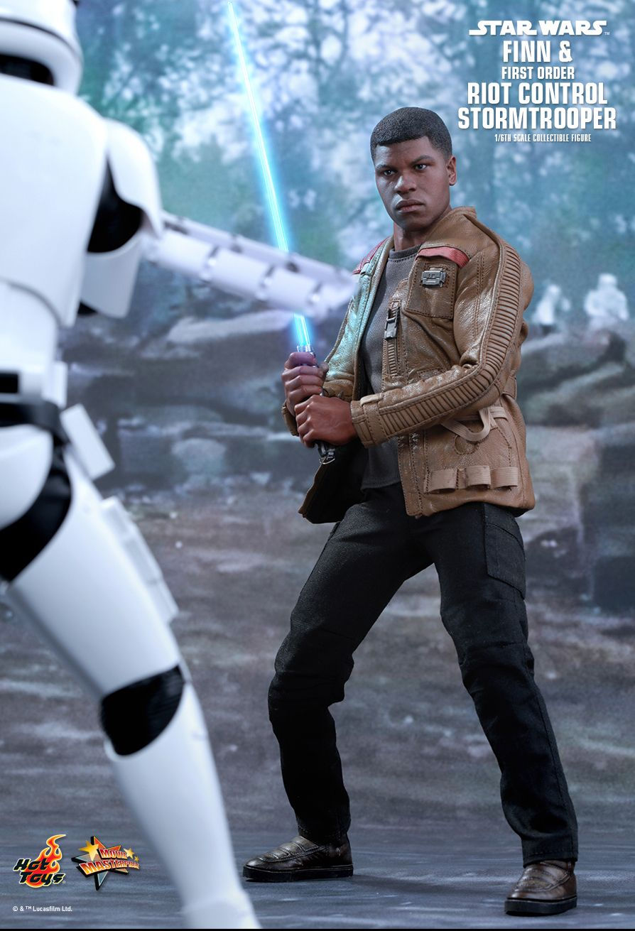 Thumbnail: Finn and First Order Riot Control Stormtrooper - Star Wars - Hot Toys