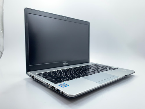 富士通 LifeBook S937/T i5-7300U 8GBSSD128GB Fujitsu Lifebook S937 - Notebookcheck.net External Reviews