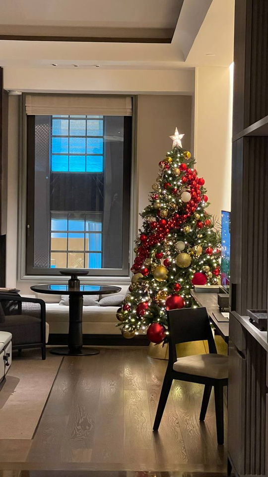 Luxluf Holiday Room Décor – Celebrate the Season in Style