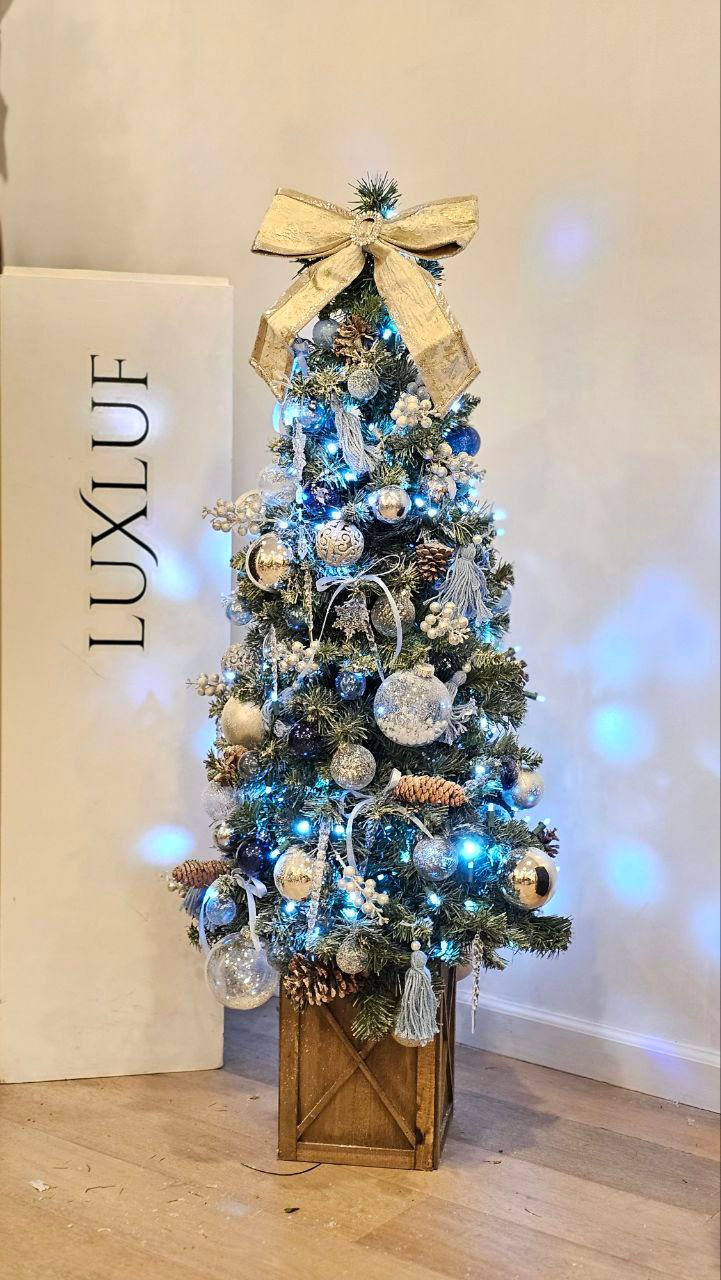 Thumbnail: Christmas Tree🎄🎁