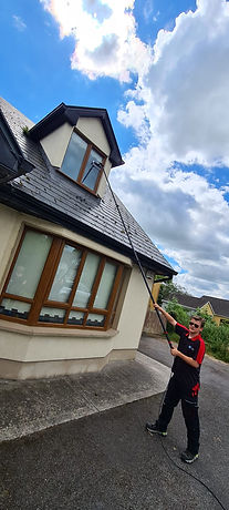 window cleaning 1.jpeg