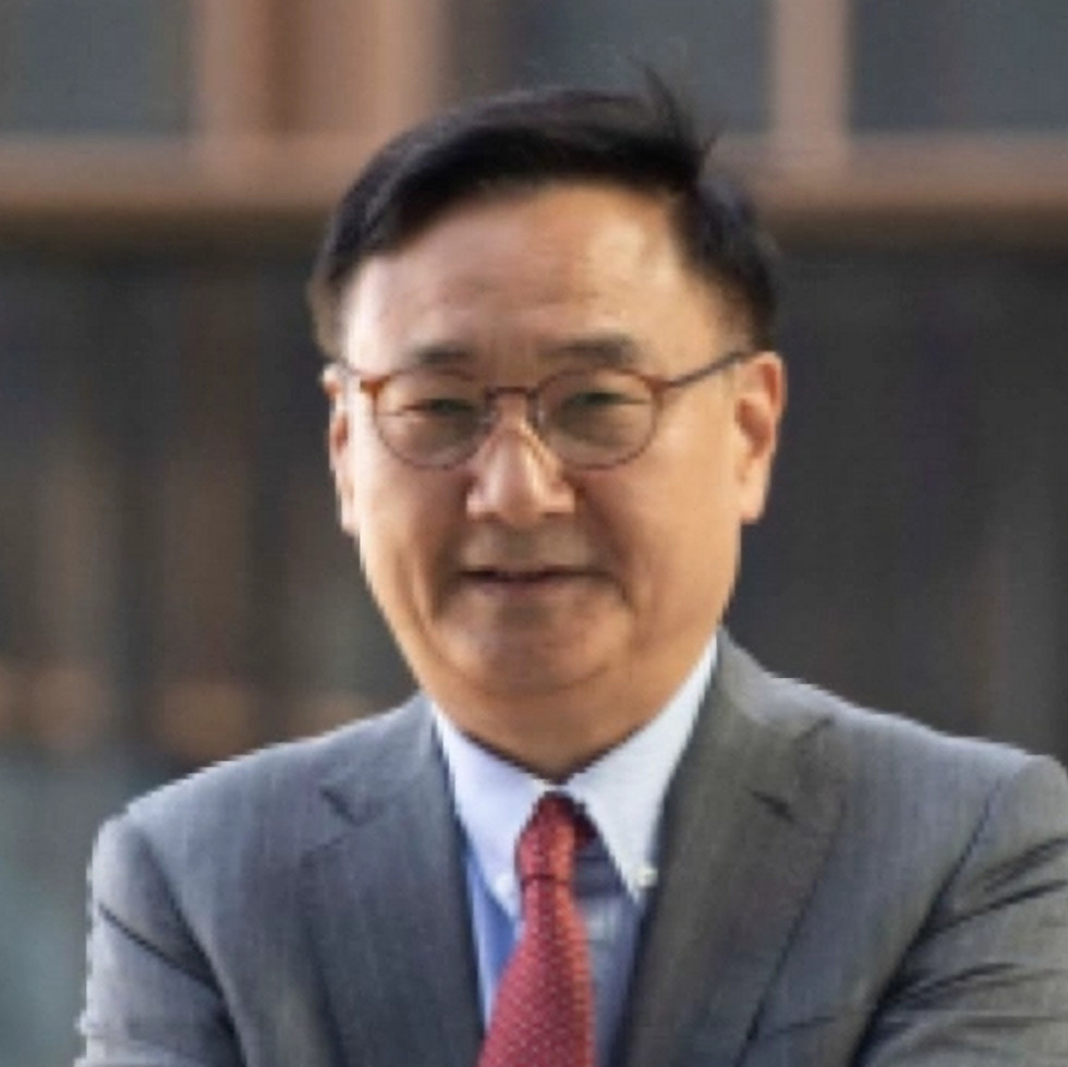 Dong Ik Lee.png