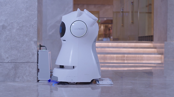 Kleenbot C30_Charging.png