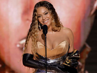 Beyoncé: Tίμησε την Tina Turner στη συναυλία της στο Παρίσι