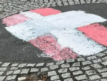 The 'St George' Flag That Wasn't: Patriots' Roundabout Own Goal