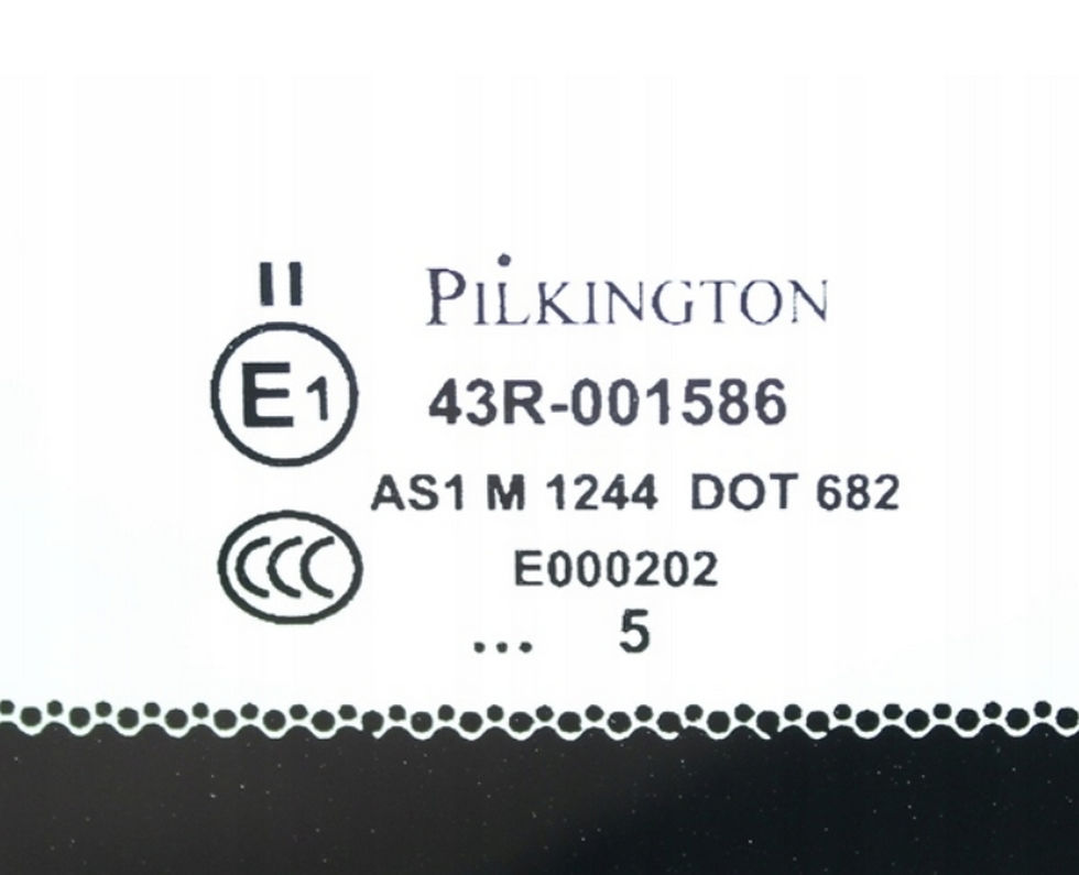 Thumbnail: Windshield Car Glass ASTON MARTIN V8 VANTAGE COUPE 2005-2012 Sun Band + Antenna