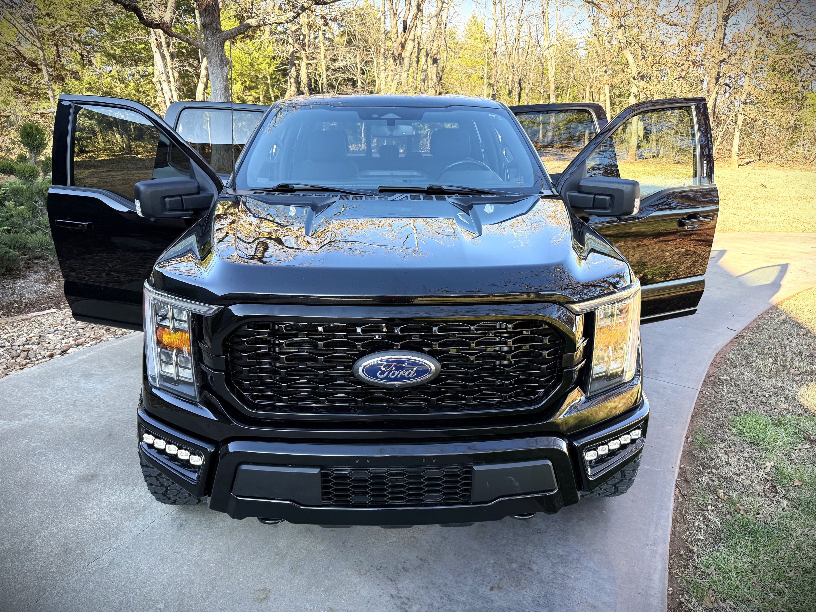 2022 Ford F-150 XLT's photo