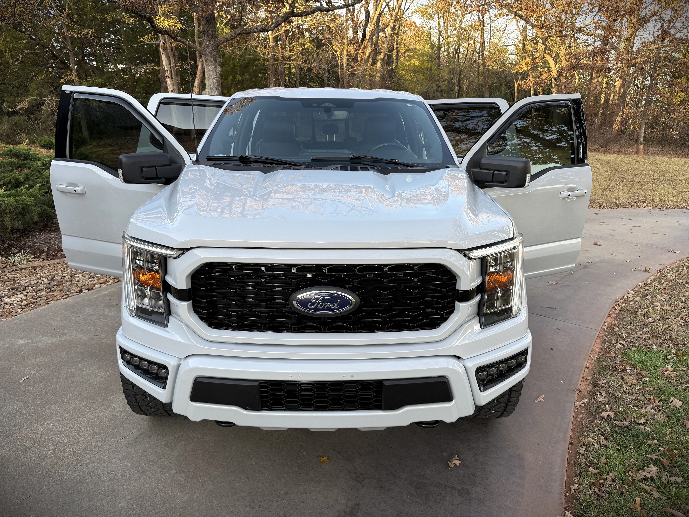 2022 Ford F-150 XLT's photo