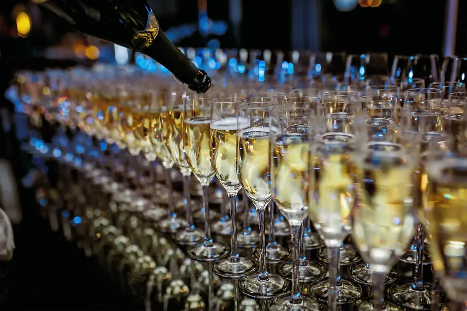 Cocktails and Bar Events - Mobile Bar Hire UK 2.webp